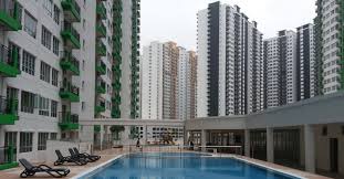 Oug Parklane Service Apartment
